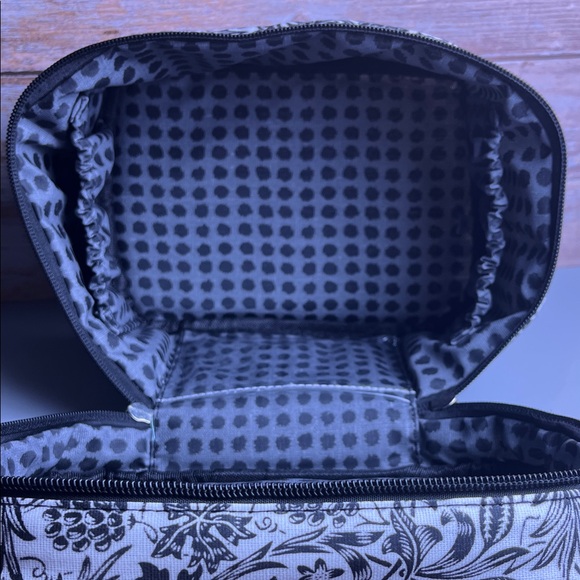 Bella Russo Black White Floral Flower Cosmetic Bag Case NWT - Picture 5 of 13